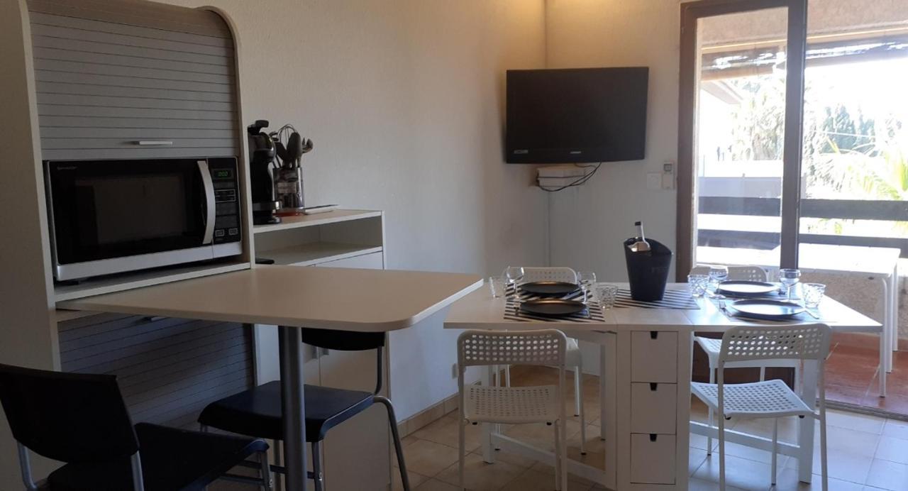 Appartement Terrasse Vue Mer, Plage Gorguette A 1 Minute A Pied, Wifi,Clim Parking Collectif Sanary-sur-Mer Dış mekan fotoğraf